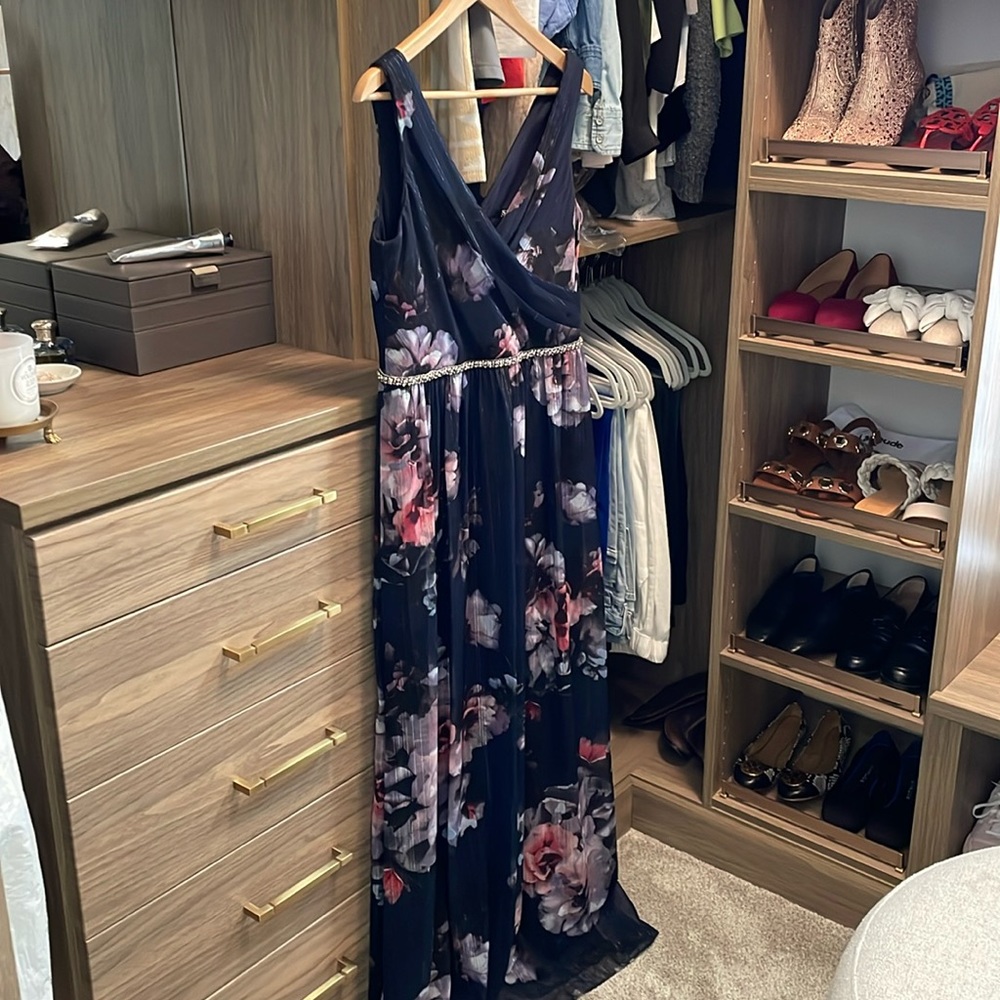 Floor Length Navy Floral Gown Size 8